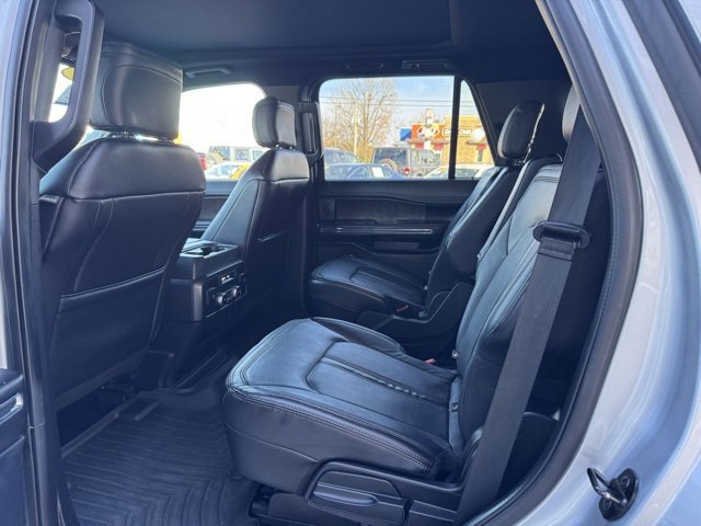 Certified 2020 Ford Expedition Limited image 31
