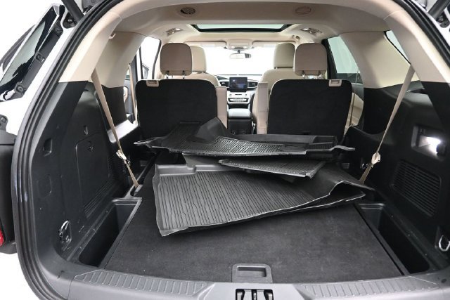 Certified 2024 Ford Explorer XLT w/ Equipment Group 202A AWD/4WD image 24