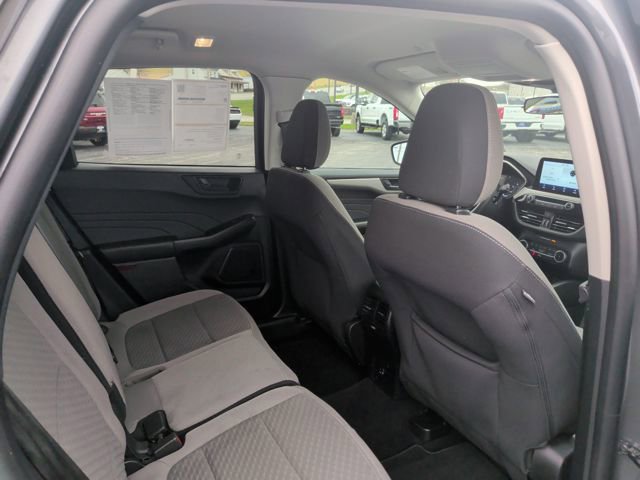 Certified 2022 Ford Escape SE w/ Cold Weather Package AWD/4WD image 17