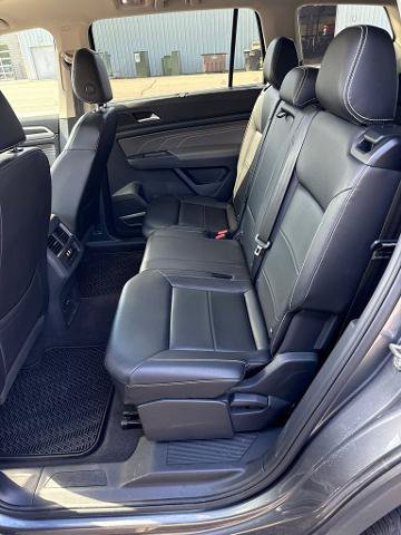 Used 2021 Volkswagen Atlas SE w/ Panoramic Sunroof Package AWD/4WD image 10