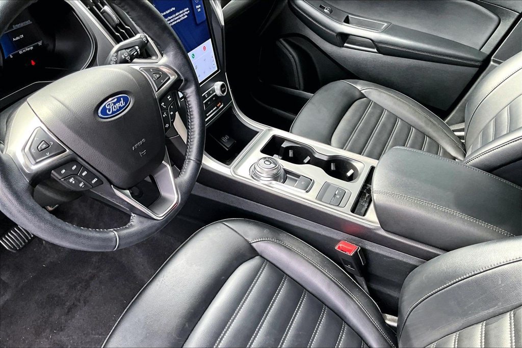 Certified 2023 Ford Edge SEL w/ Convenience Package AWD/4WD image 16