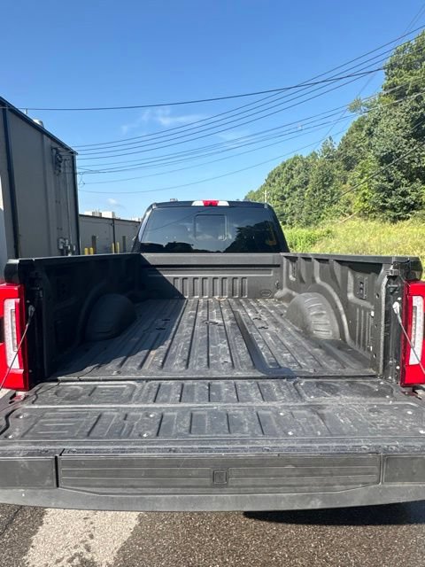Certified 2025 Ford F450 Platinum w/ Platinum Plus Package AWD/4WD image 5