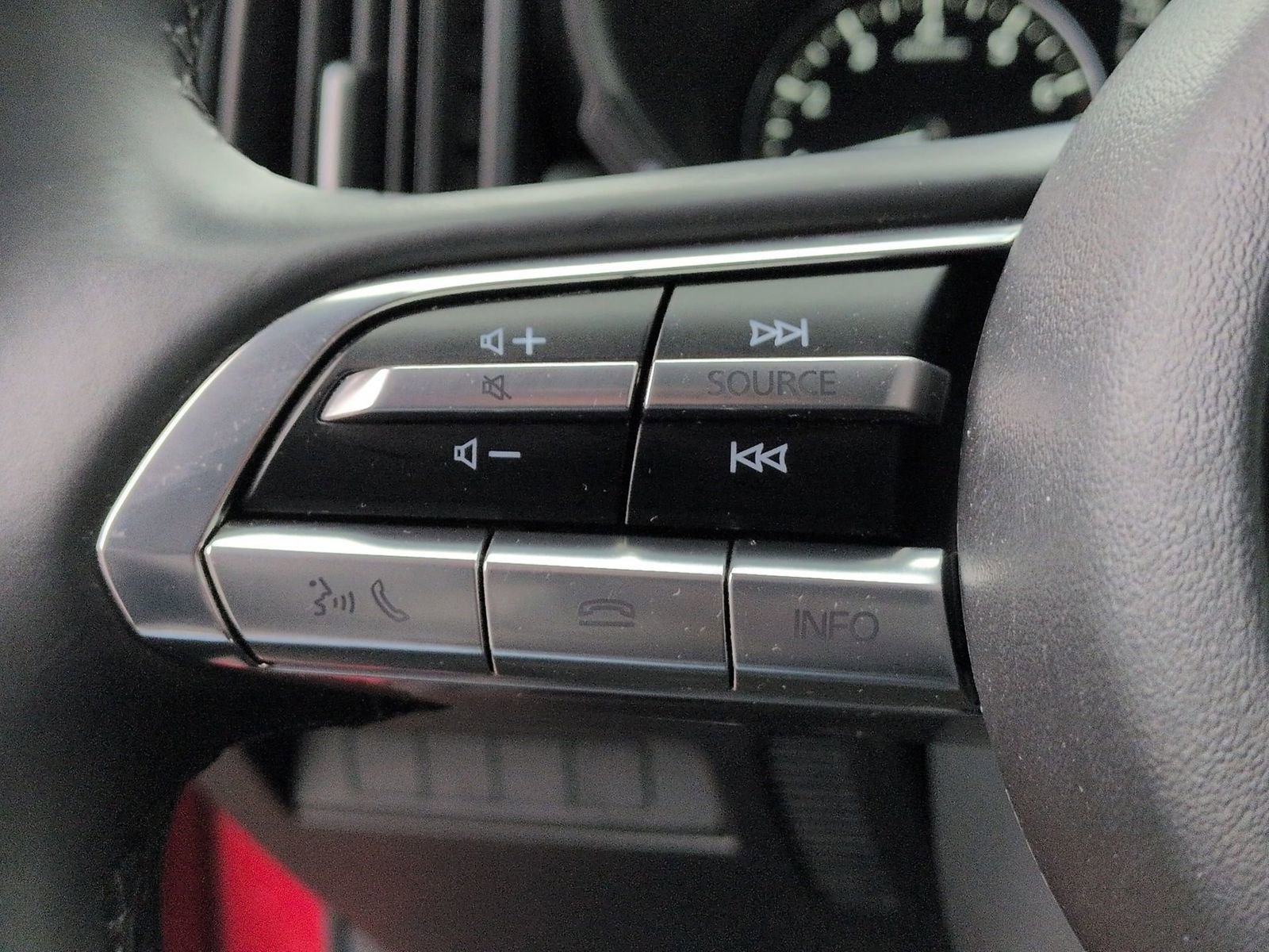 Used 2024 MAZDA CX-50 AWD 2.5 S w/ Cargo Package image 27