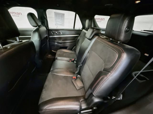 Certified 2019 Ford Explorer XLT w/ Equipment Group 202A AWD/4WD image 24