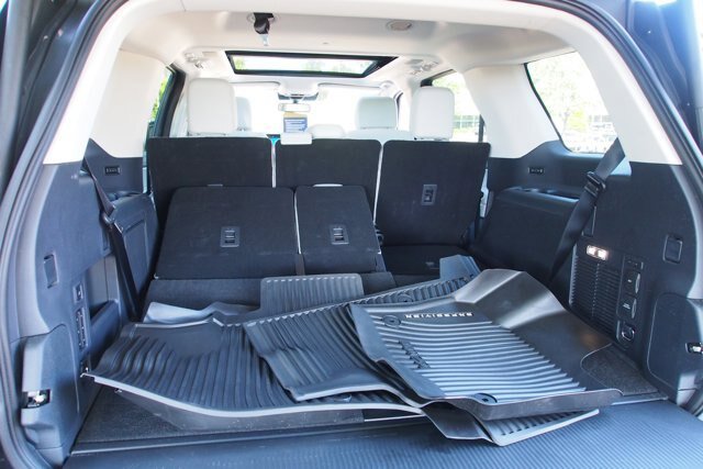 Certified 2025 Ford Expedition Platinum w/ Platinum Ultimate Package AWD/4WD image 18