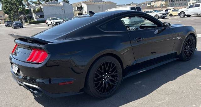 Certified 2020 Ford Mustang GT Premium w/ GT Performance Package RWD image 5