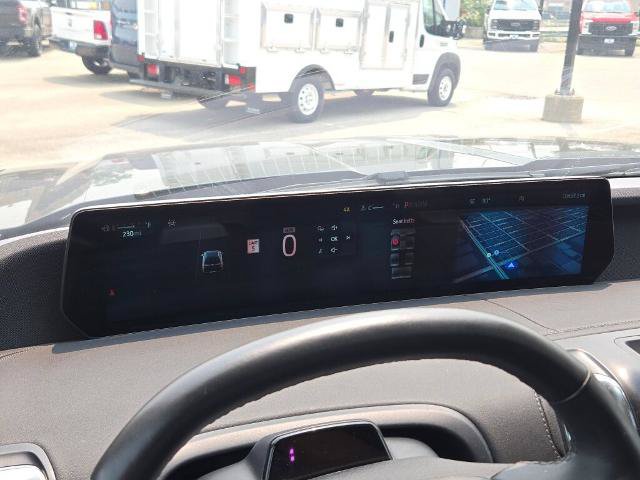 Certified 2025 Ford Expedition Platinum AWD/4WD image 32