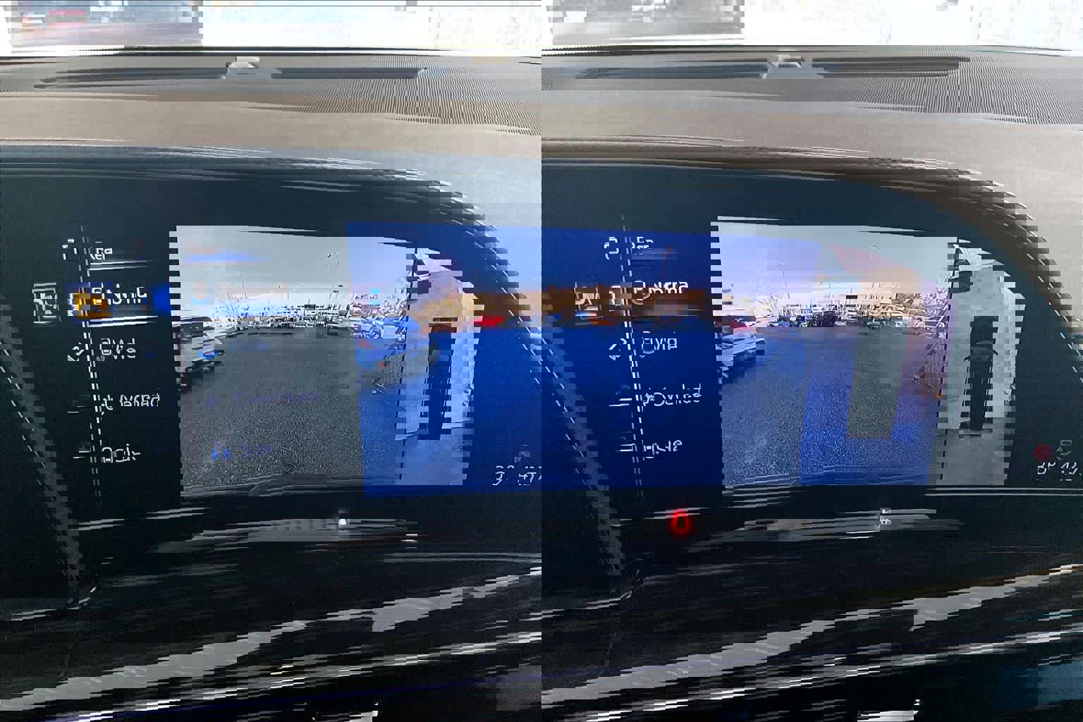 Used 2023 Cadillac Escalade ESV Premium Luxury image 29