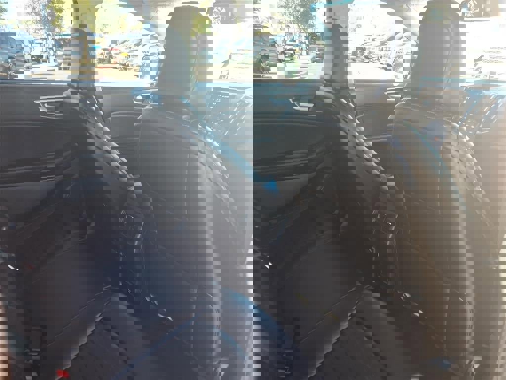 Certified 2024 Ford Edge SEL w/ Convenience Package image 13