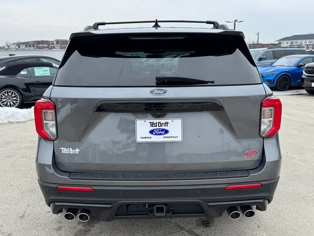 Certified 2022 Ford Explorer ST w/ Equipment Group 401A image 4