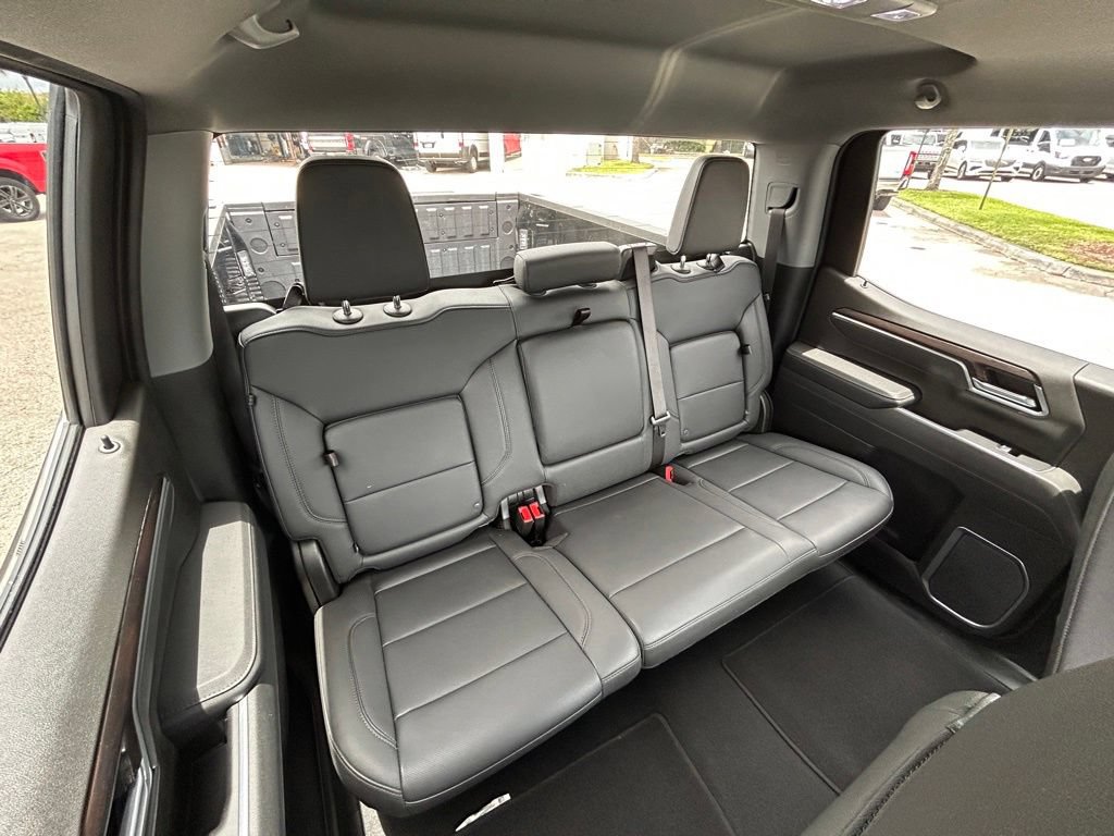 Used 2026 GMC Sierra 1500 SLT RWD image 31