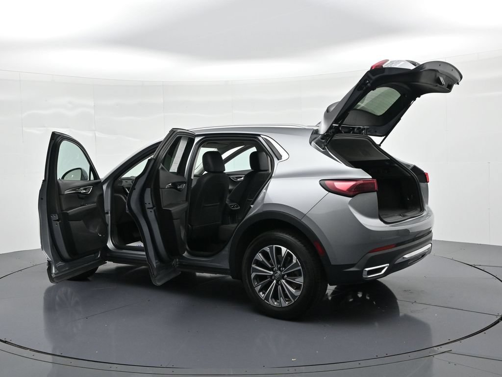 Used 2024 Buick Envision Preferred AWD/4WD image 24
