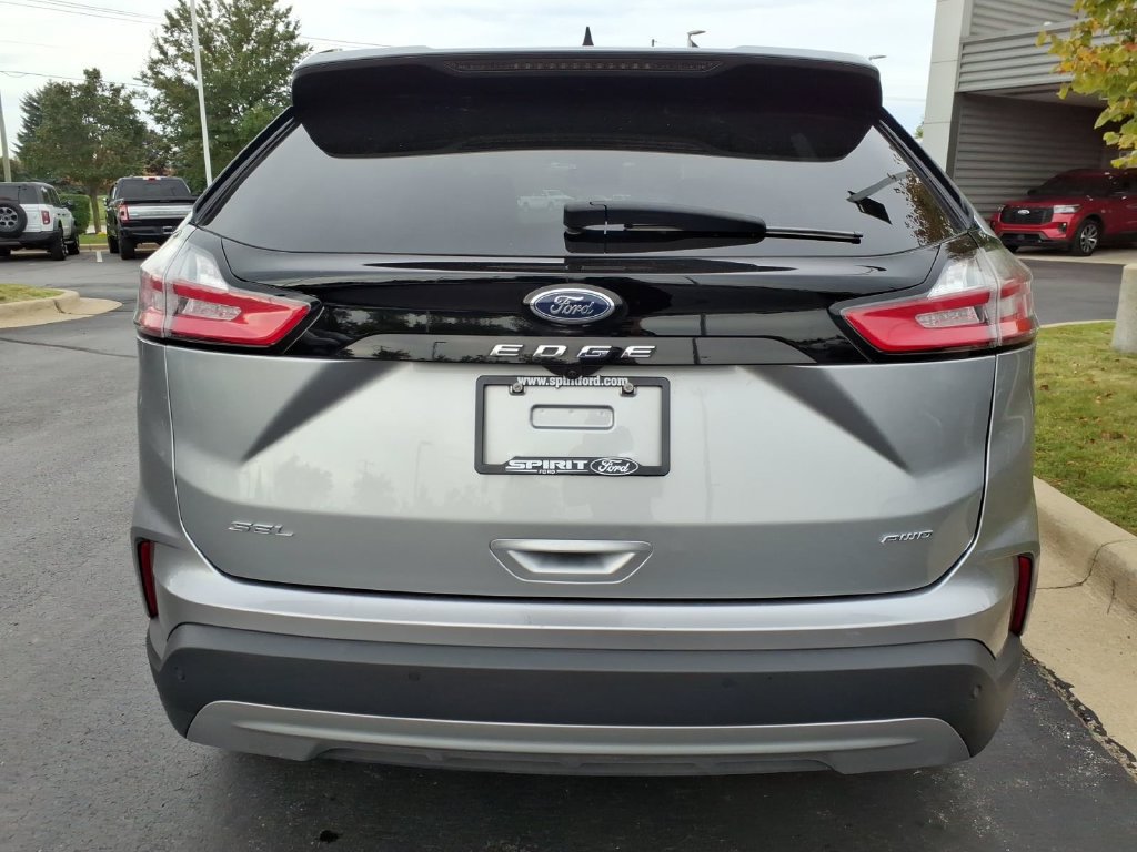 Certified 2024 Ford Edge SEL w/ Convenience Package AWD/4WD image 5
