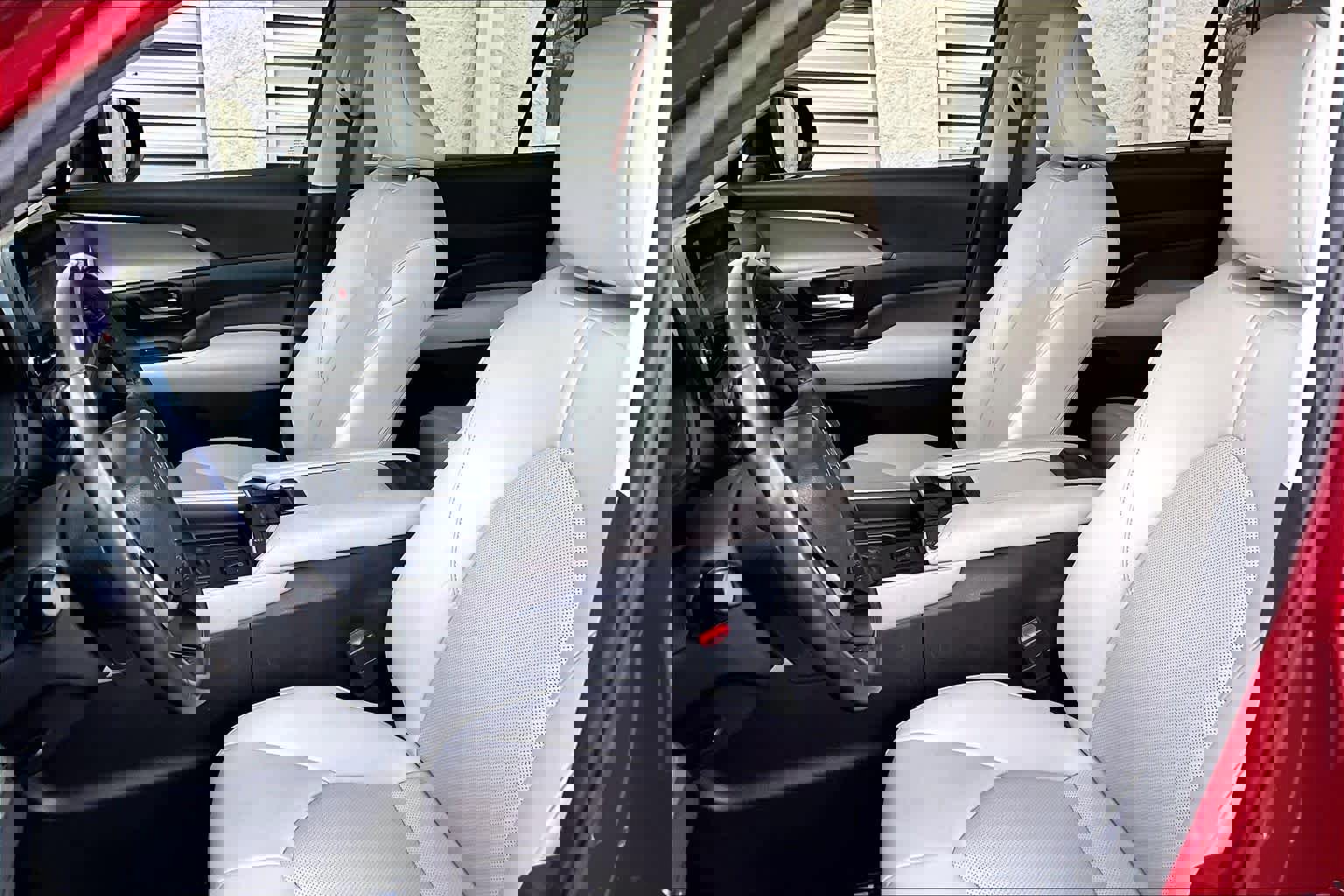 Used 2024 Toyota Grand Highlander XLE image 10