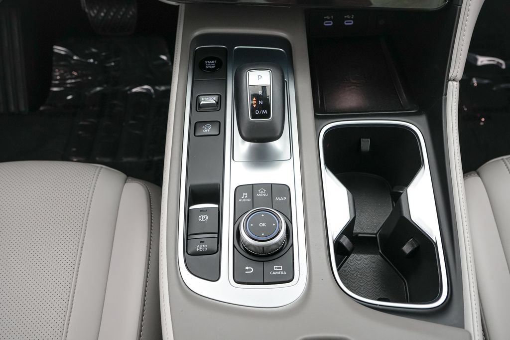 Used 2026 INFINITI QX60 Luxe w/ Cargo Package FWD image 16