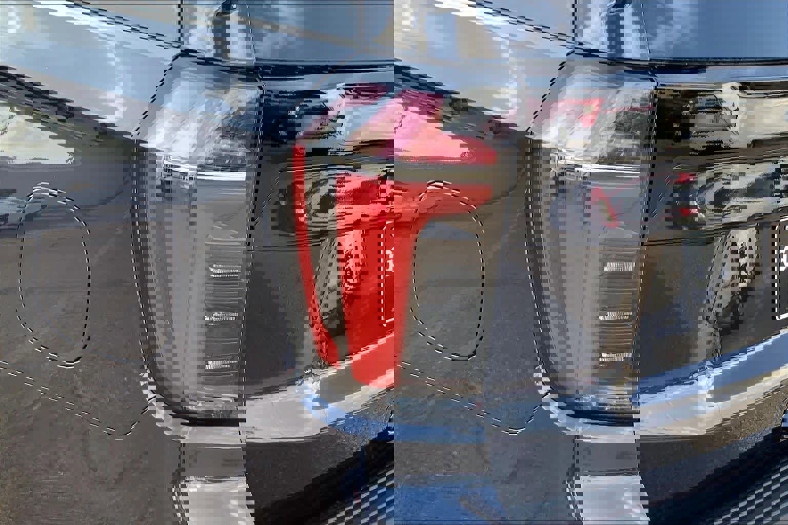 Used 2025 Chevrolet Tahoe Z71 image 29