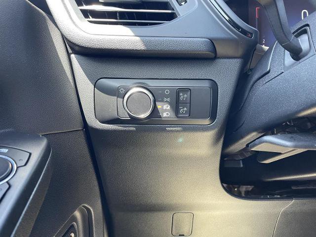 Certified 2025 Ford Escape ST-Line AWD/4WD image 16