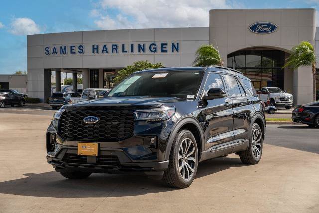 Certified 2025 Ford Explorer ST-Line w/ Premium Package RWD image 1