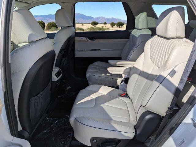 Used 2023 Hyundai Palisade Limited AWD/4WD image 19