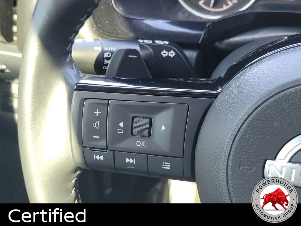 Used 2024 Nissan Pathfinder SL w/ SL Premium Package FWD image 29
