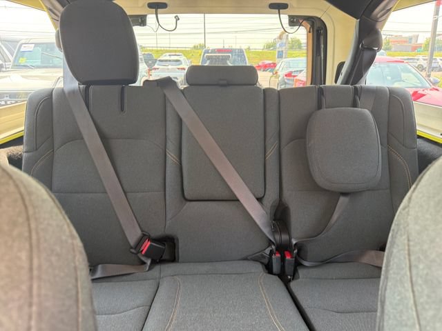 Used 2024 Jeep Wrangler Unlimited AWD/4WD image 22