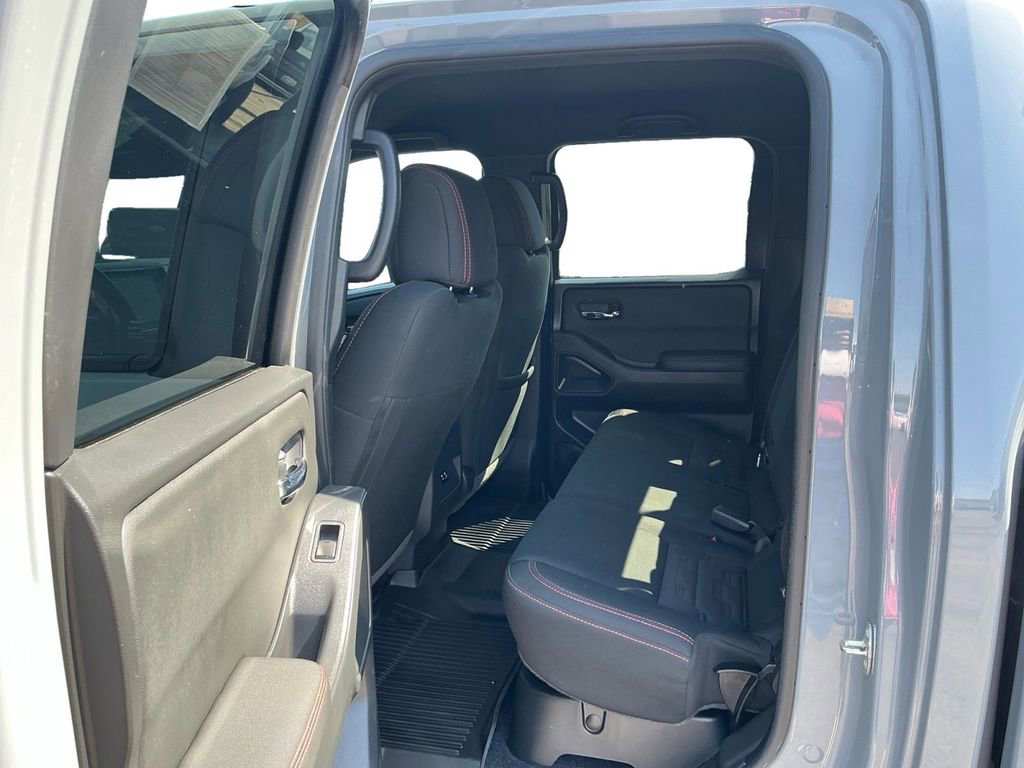 Used 2024 Nissan Frontier PRO-4X w/ Technology Package AWD/4WD image 21
