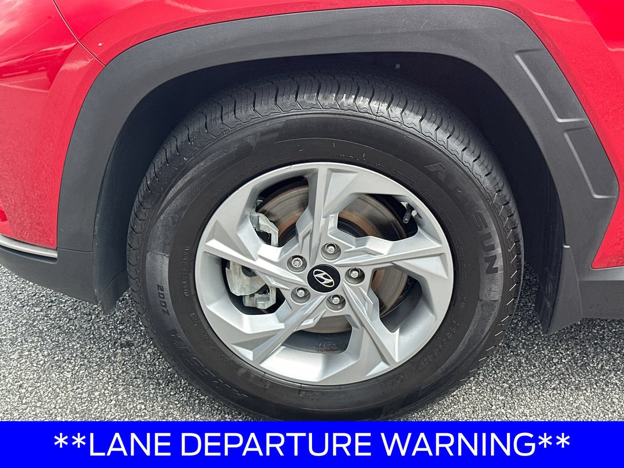 Used 2023 Hyundai Tucson SEL FWD image 13