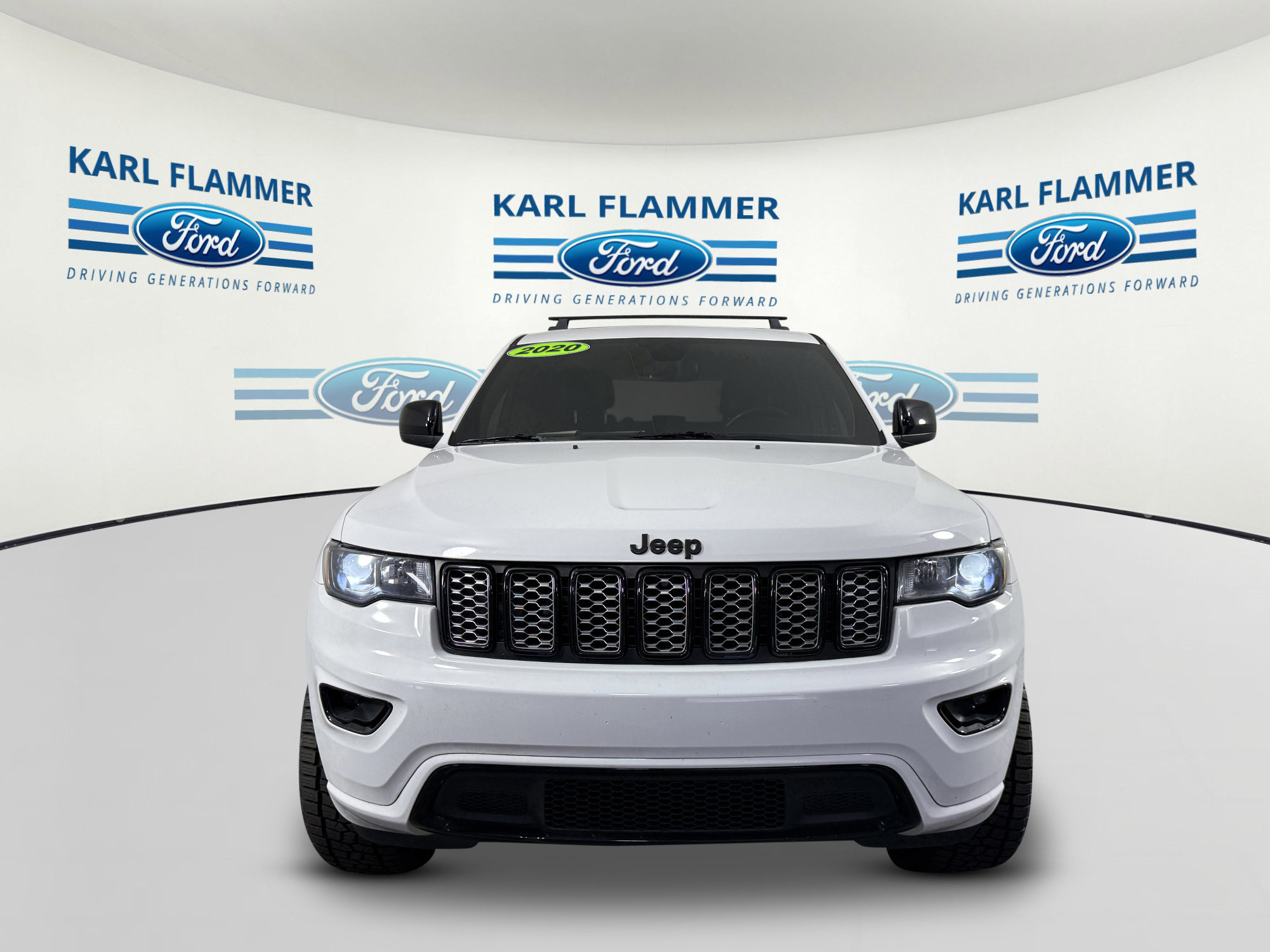 Used 2020 Jeep Grand Cherokee Altitude image 6