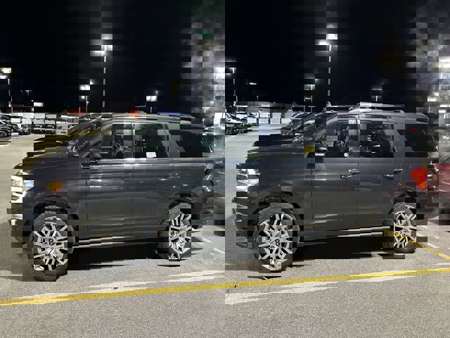 Certified 2024 Ford Expedition Limited image 6
