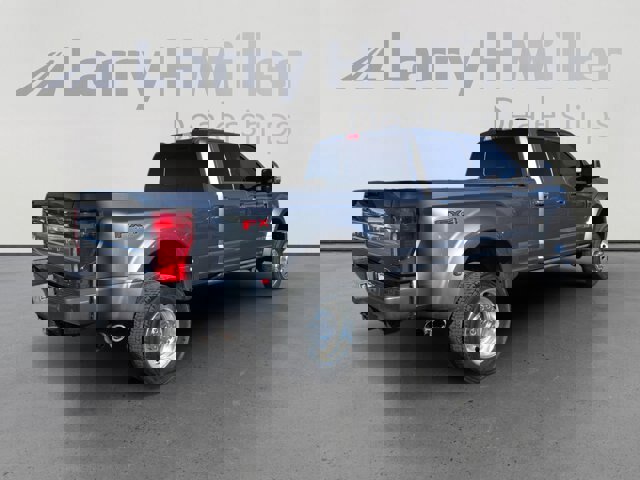 Certified 2022 Ford F450 Platinum w/ FX4 Off-Road Package image 5