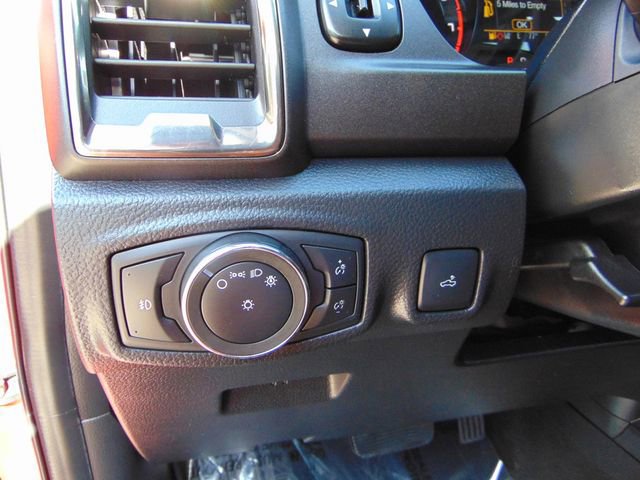 Certified 2023 Ford Ranger Lariat w/ Tremor Off-Road Package AWD/4WD image 19