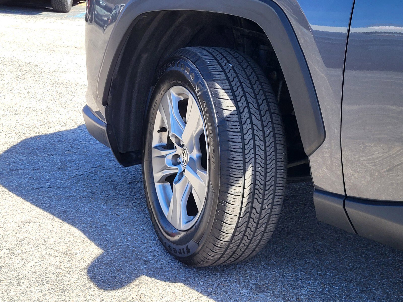 Used 2024 Toyota RAV4 XLE image 33