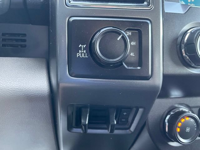 Certified 2019 Ford F350 XLT w/ XLT Premium Package AWD/4WD image 29