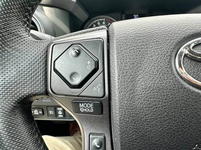 Used 2022 Toyota Tacoma TRD Sport AWD/4WD image 51
