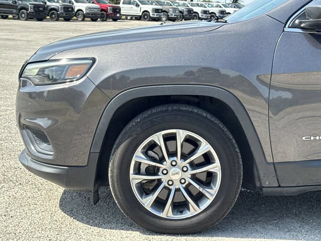 Used 2019 Jeep Cherokee Latitude Plus FWD image 10