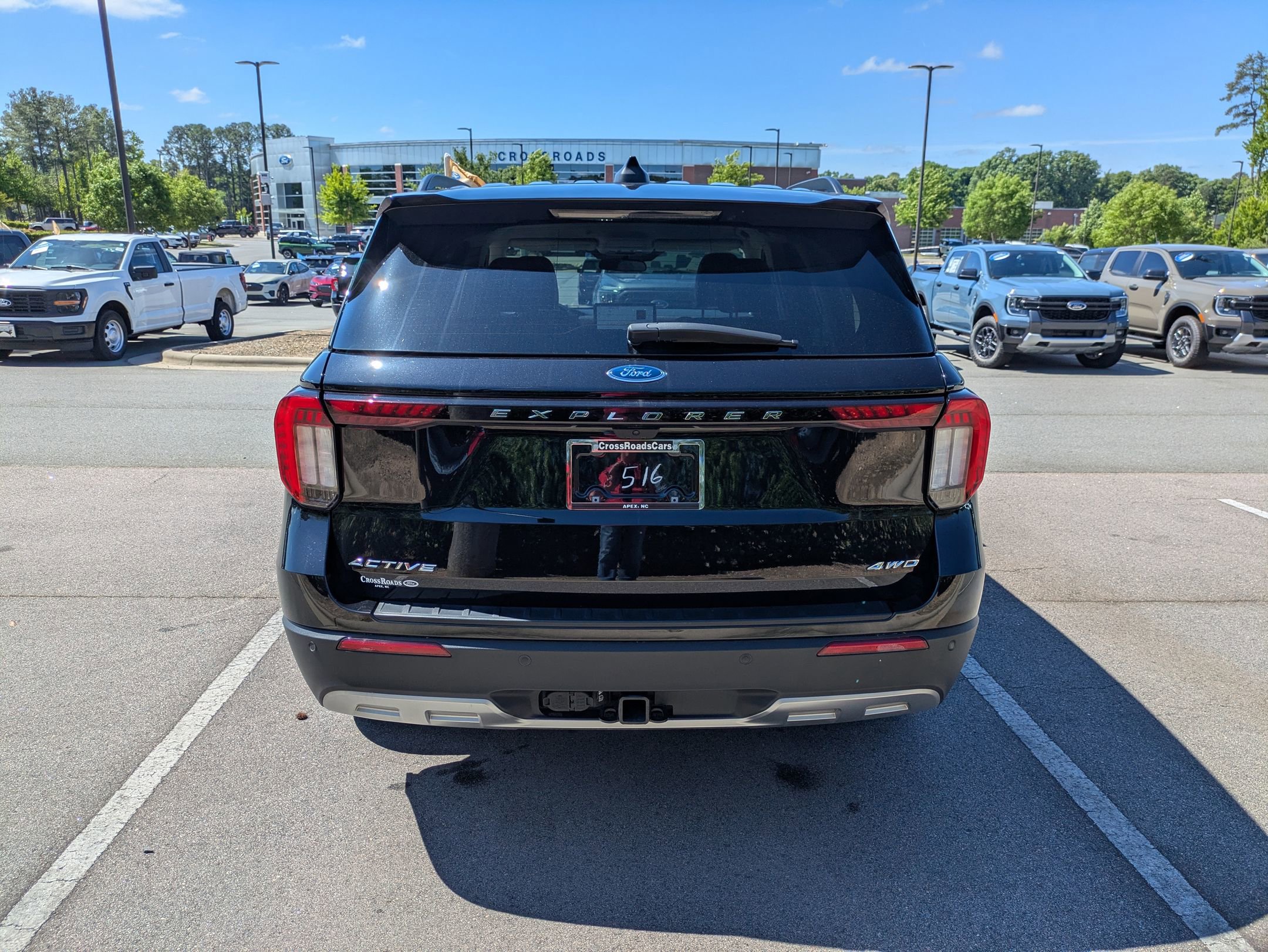 Certified 2025 Ford Explorer Active w/ Active Comfort Package AWD/4WD image 5