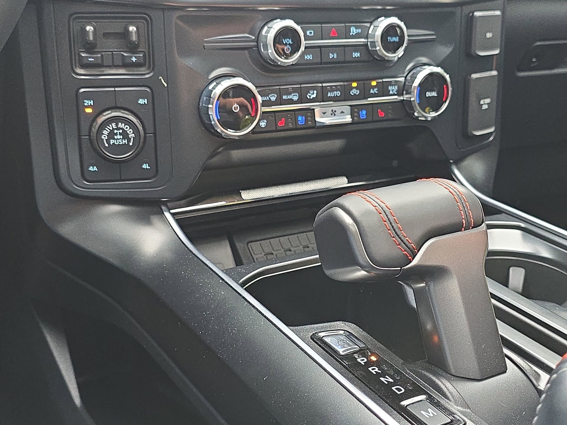 Certified 2025 Ford F150 Raptor AWD/4WD image 20