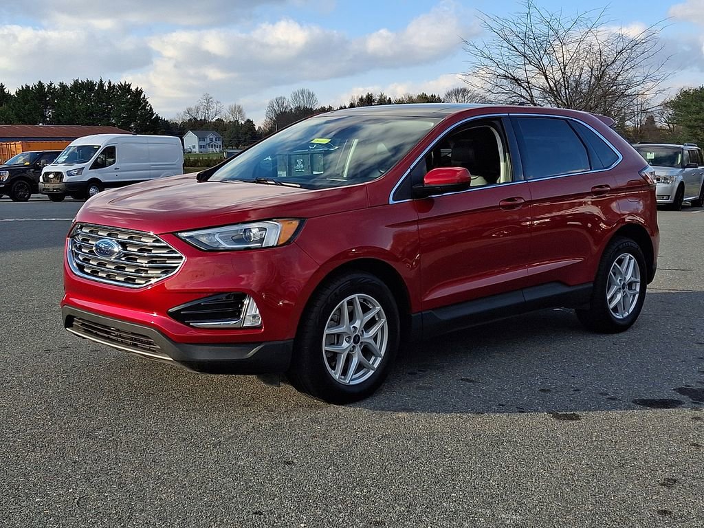 Certified 2022 Ford Edge SEL w/ Convenience Package image 3