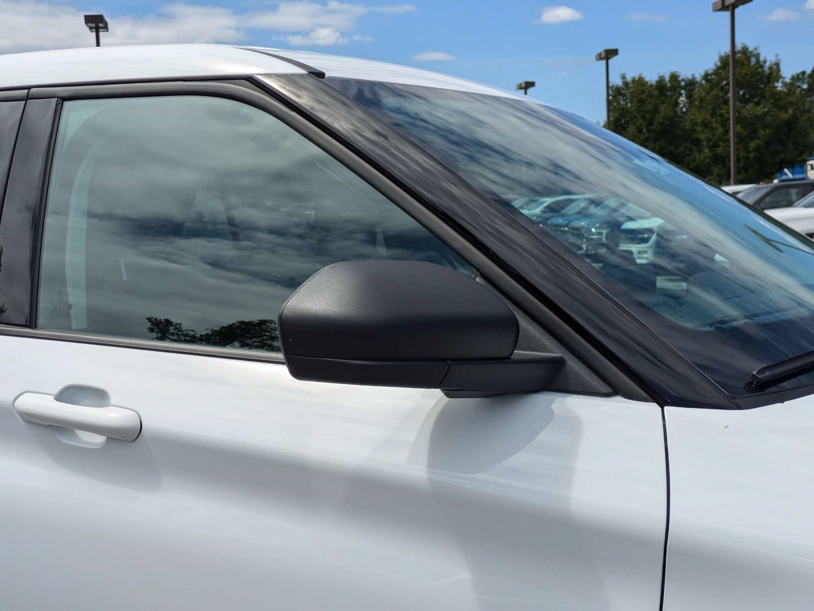 Certified 2026 Ford Explorer Active RWD image 11