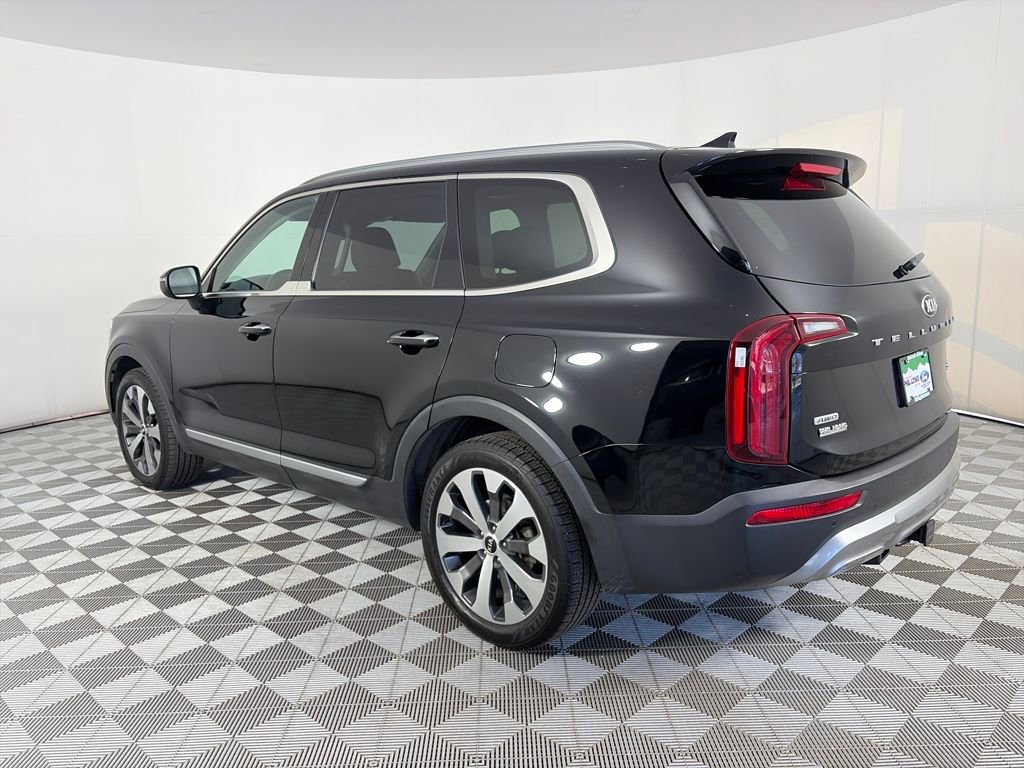 Used 2021 Kia Telluride S image 3