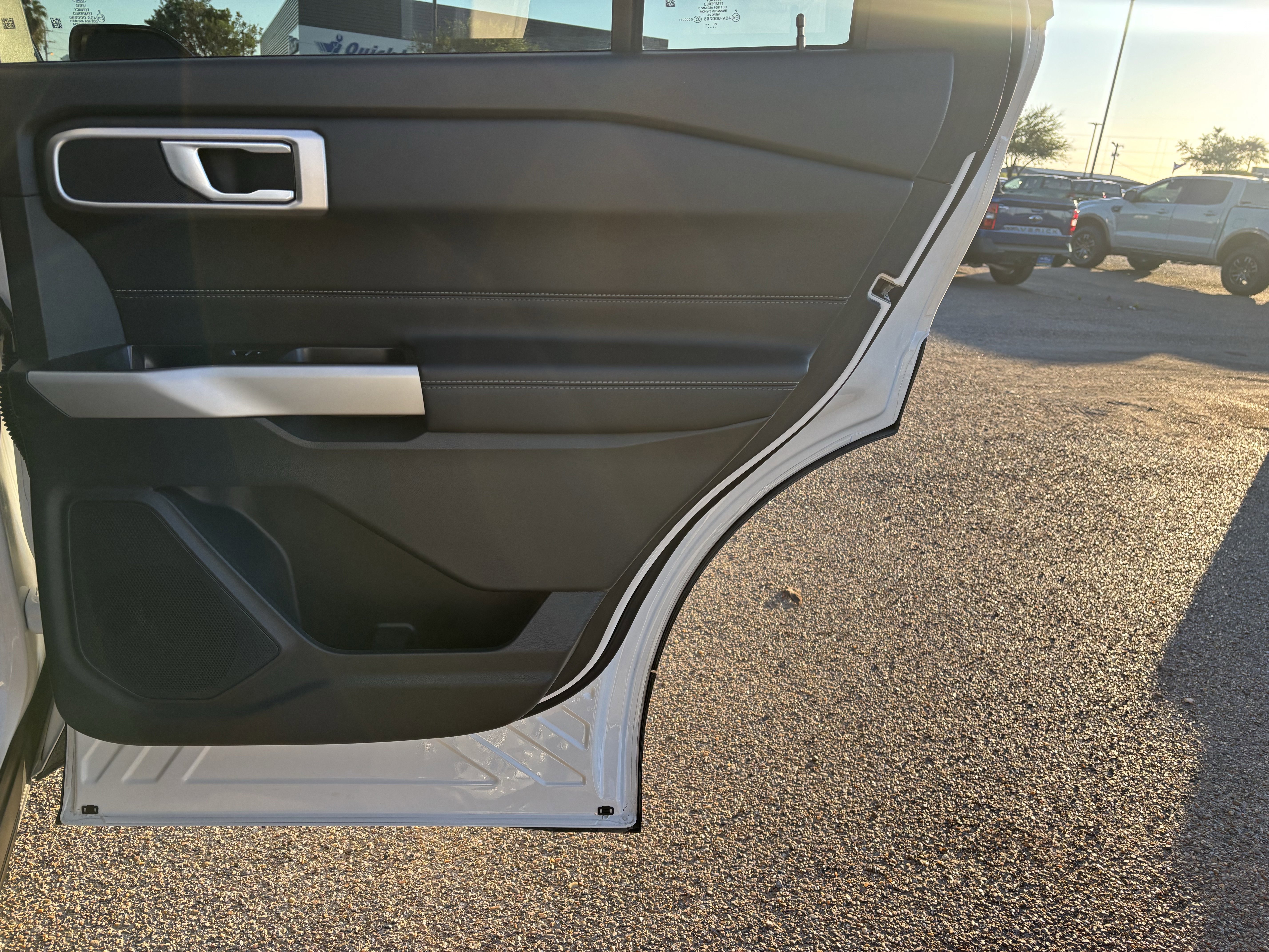 Certified 2023 Ford Explorer XLT image 24