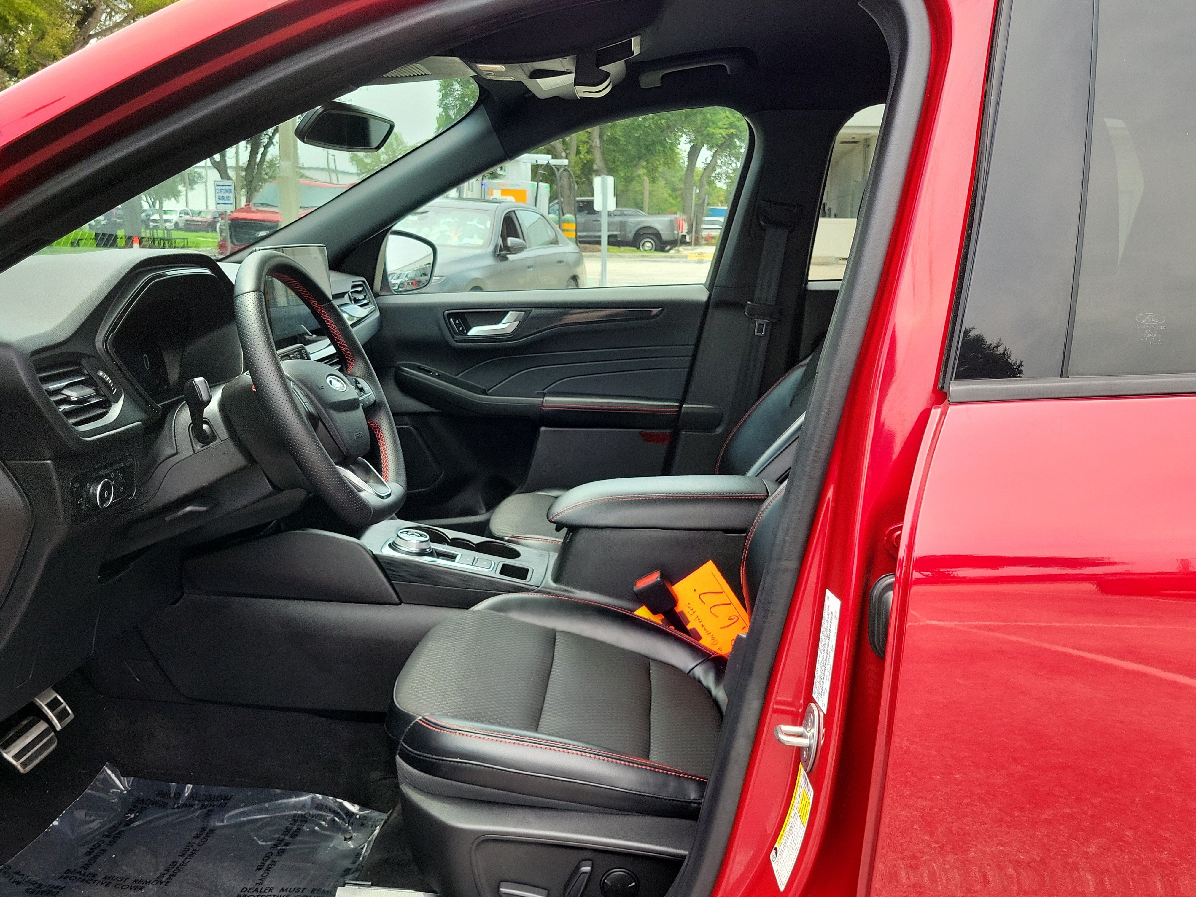 Certified 2023 Ford Escape ST-Line Elite AWD/4WD image 19