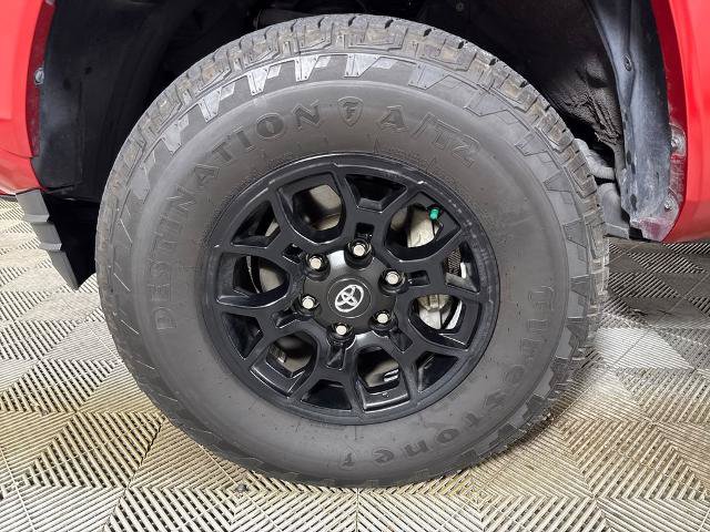 Used 2022 Toyota Tacoma SR5 w/ Technology Package RWD image 8