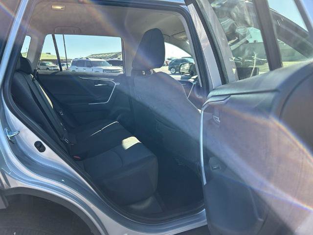 Used 2025 Toyota RAV4 XLE FWD image 10