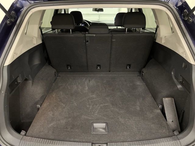 Used 2021 Volkswagen Tiguan S image 19