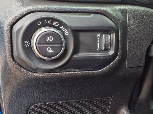 Used 2023 Jeep Gladiator Mojave w/ LED Lighting Group AWD/4WD image 20