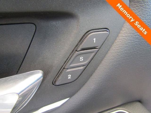 Used 2023 RAM 1500 Laramie AWD/4WD image 6