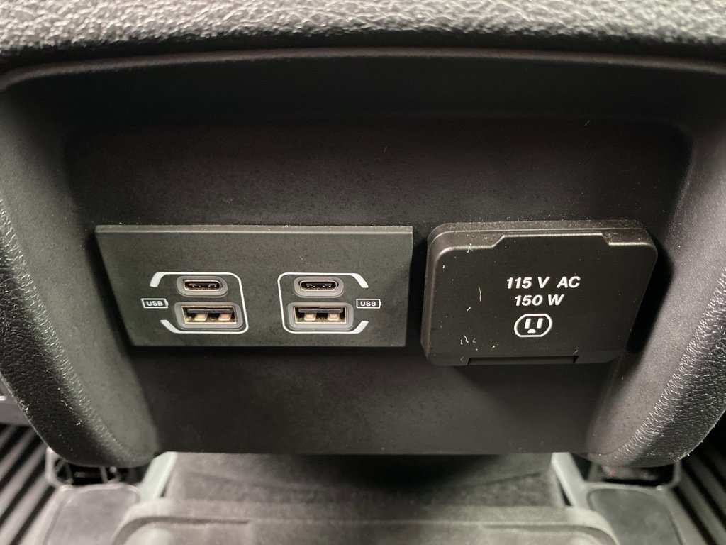 Used 2021 Jeep Cherokee Latitude Lux w/ Comfort/Convenience Group image 21