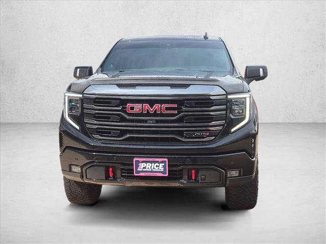Used 2024 GMC Sierra 1500 AT4 w/ AT4 Premium Package AWD/4WD image 2
