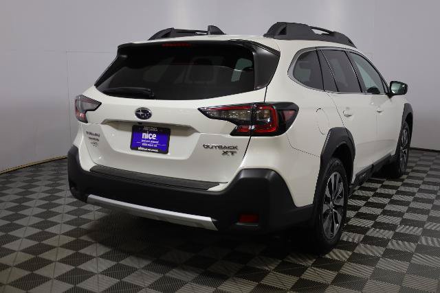 Used 2024 Subaru Outback Limited XT AWD/4WD image 5